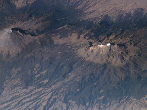 Volcanoes near Mexico City